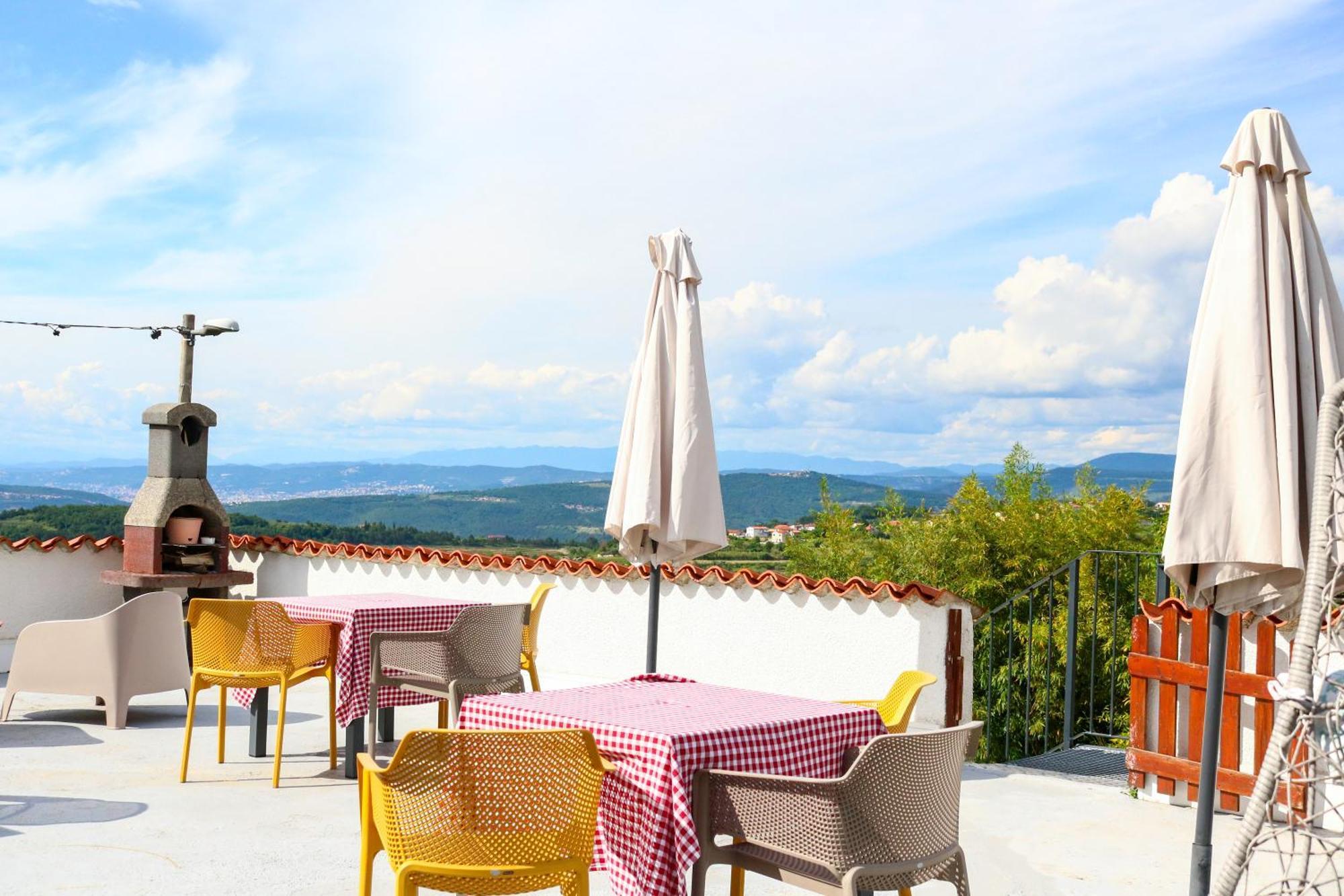 Guesthouse Green Istria Truške Eksteriør bilde